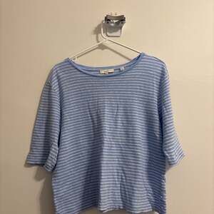 Vince Striped Linen Elbow Sleeve Crew Neck T-Shirt